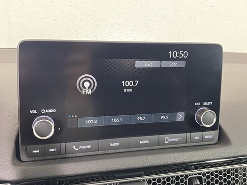 Used 2023 Honda Civic Sport image 17