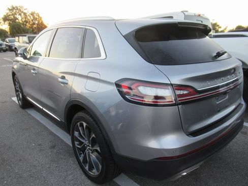 Certified 2022 Lincoln Nautilus Reserve w/ Equipment Group 201A image 4