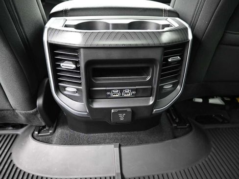 Used 2025 RAM 1500 Big Horn AWD/4WD image 12