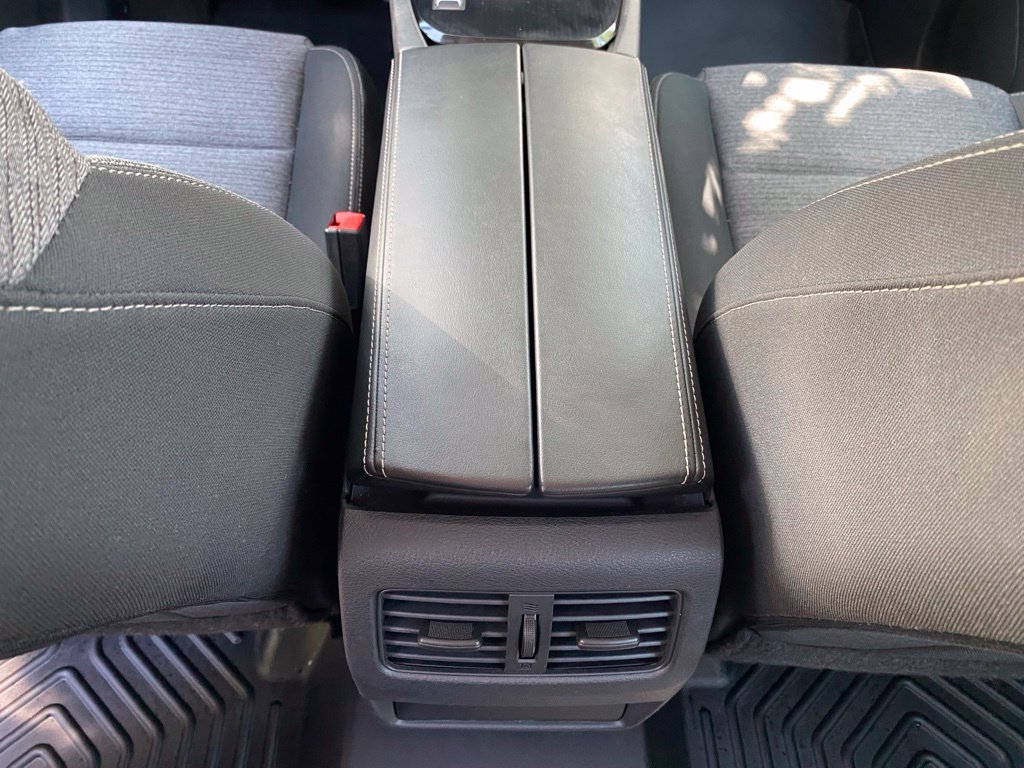 Used 2022 Nissan Rogue SV FWD image 33