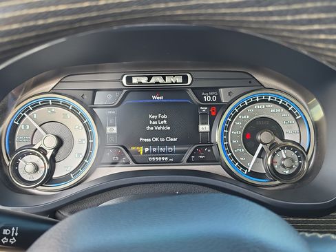 Used 2021 RAM 1500 Limited AWD/4WD image 19