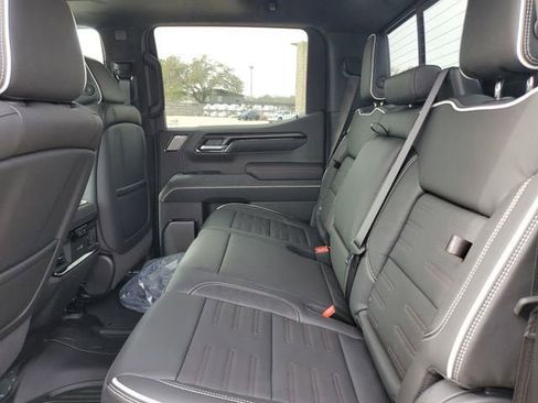 New 2026 GMC Sierra 1500 AT4X AWD/4WD image 12