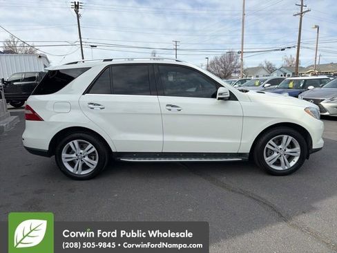 Used 2013 Mercedes-Benz ML 350 4MATIC image 4