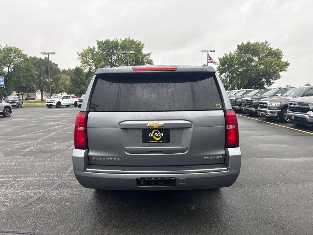 Used 2020 Chevrolet Suburban Premier AWD/4WD image 6