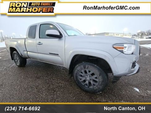 Used 2021 Toyota Tacoma SR5 w/ SR5 Appearance Package (SM) image 1