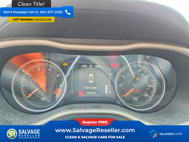 Used 2015 Jeep Cherokee Latitude AWD/4WD image 12