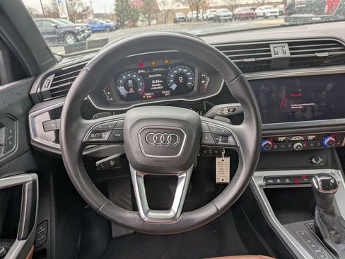 Used 2022 Audi Q3 2.0T Premium image 12