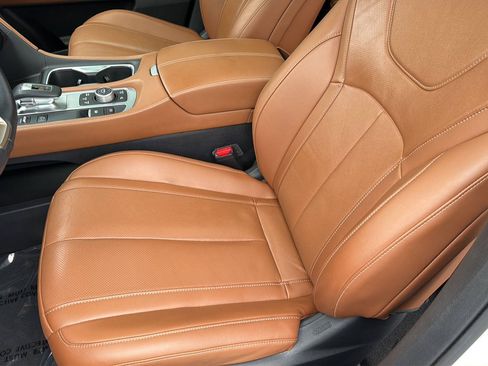Used 2023 INFINITI QX60 Sensory w/ Cargo Package AWD/4WD image 32