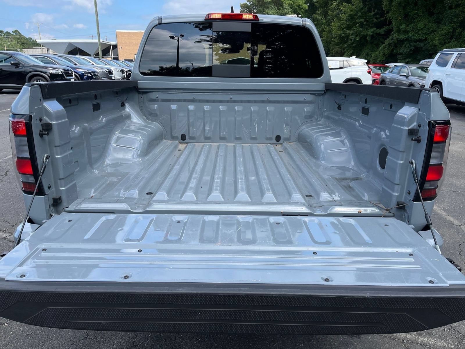 Used 2026 Nissan Frontier PRO-4X AWD/4WD image 34