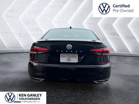 Used 2020 Volkswagen Passat 2.0T R-Line FWD image 3
