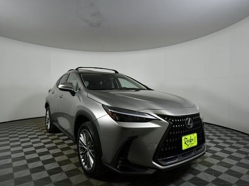 Used 2022 Lexus NX 350h 350h Premium image 8