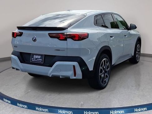 New 2026 BMW X2 xDrive28i w/ Convenience Package AWD/4WD image 4