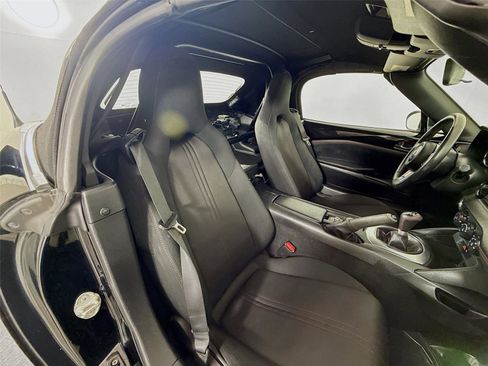 Used 2016 MAZDA MX-5 Miata Club w/ Brembo/BBS Package image 21