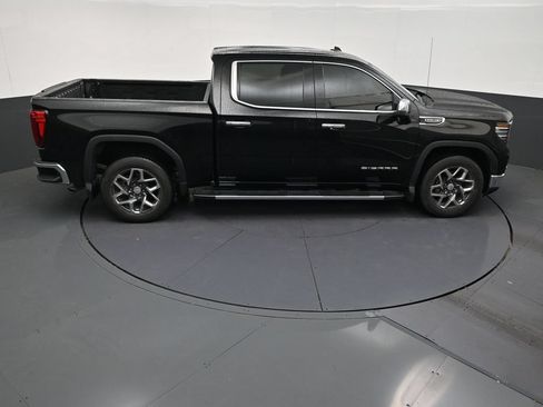 Used 2024 GMC Sierra 1500 SLT w/ SLT Premium Plus Package RWD image 16