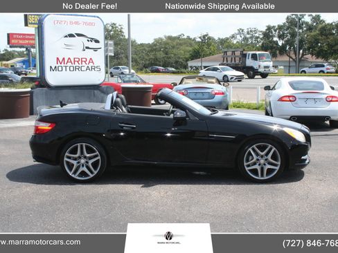 Used 2015 Mercedes-Benz SLK 250 w/ Premium Package image 2