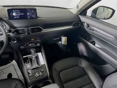 New 2025 MAZDA CX-5 AWD 2.5 S w/ Premium Plus Pkg image 19