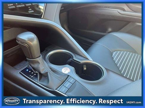 Certified 2024 Toyota Camry SE image 29