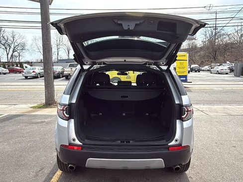 Used 2019 Land Rover Discovery Sport HSE image 26