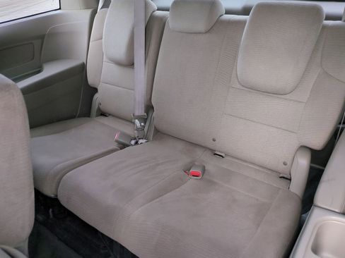 Used 2011 Honda Odyssey EX image 22