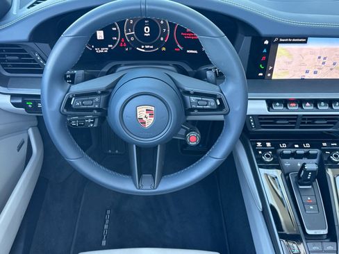 Used 2026 Porsche 911 Carrera RWD image 15