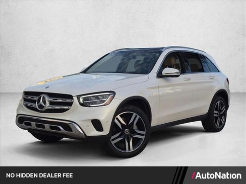 Used 2021 Mercedes-Benz GLC 300 image 1