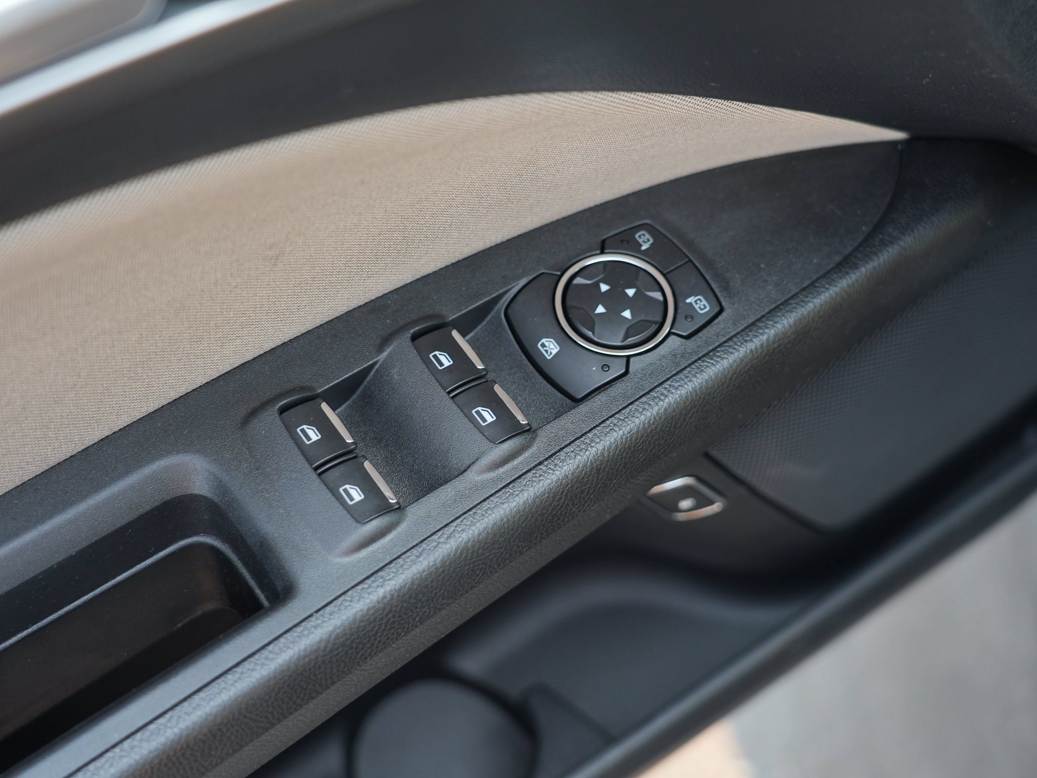 Used 2018 Ford Fusion S FWD image 17
