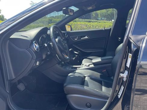 Used 2017 Mercedes-Benz CLA 250 4MATIC image 10