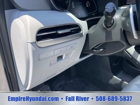 Used 2025 Hyundai Palisade SEL AWD/4WD image 21