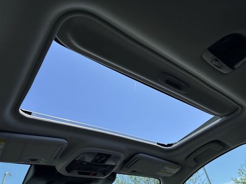 New 2026 Subaru Crosstrek 2.0i Premium AWD/4WD image 16