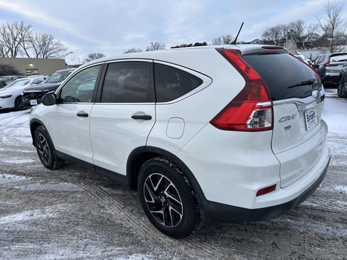 Used 2016 Honda CR-V SE image 7