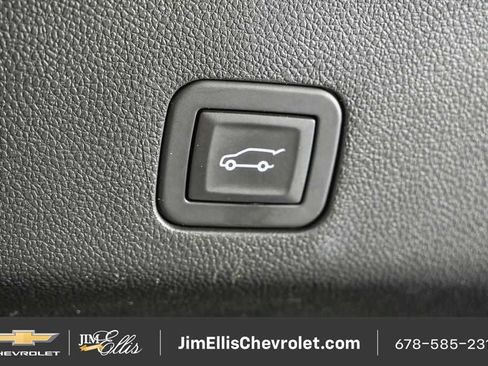 Certified 2025 Chevrolet Tahoe LT RWD image 34