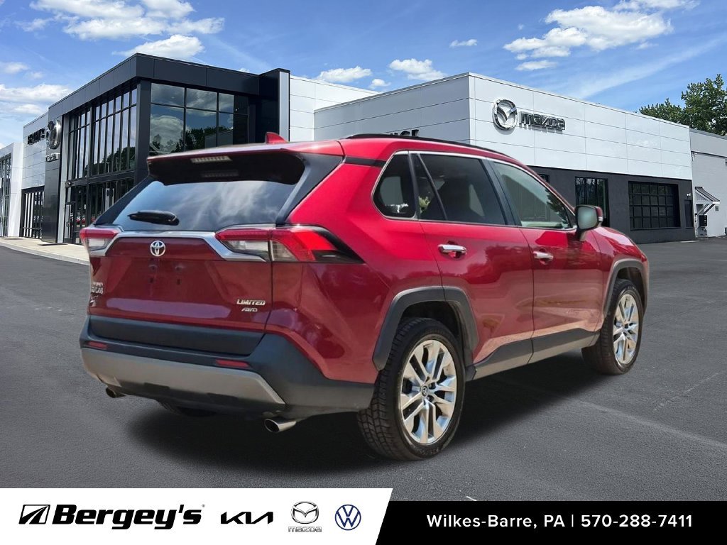Used 2019 Toyota RAV4 Limited w/ Advanced Technology Package AWD/4WD image 6