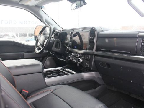 Certified 2025 Ford F350 Lariat w/ Lariat Ultimate Package AWD/4WD image 29