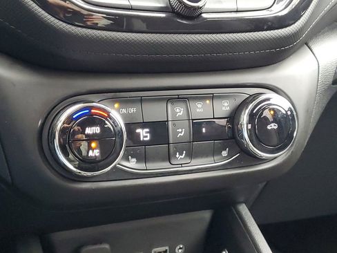 Used 2023 Chevrolet TrailBlazer LT w/ Convenience Package image 15