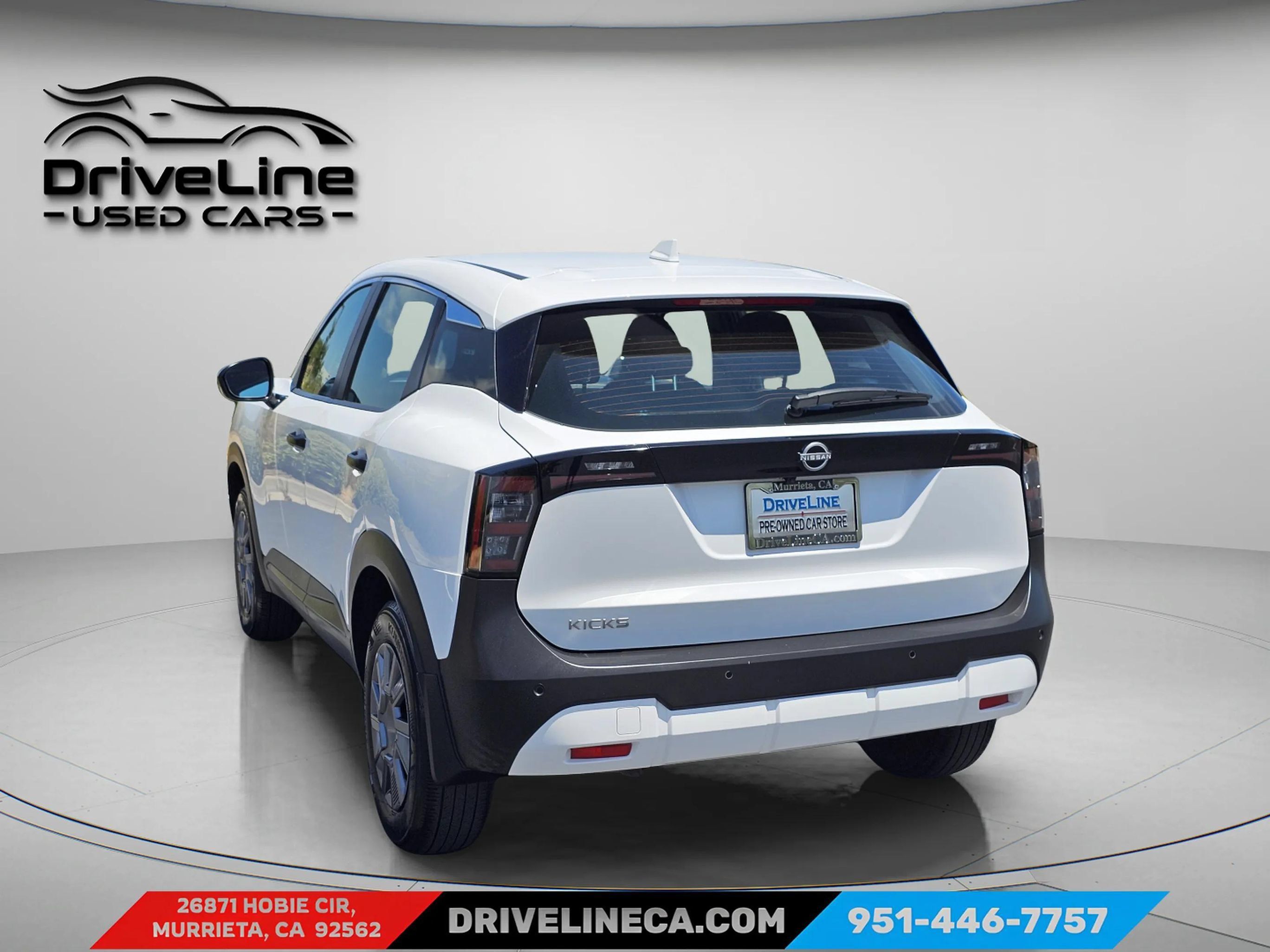 Used 2025 Nissan Kicks S w/ Charging Package FWD image 6