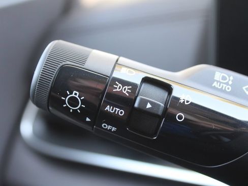 New 2027 Kia Carnival SX w/ Dark Edition Package FWD image 35
