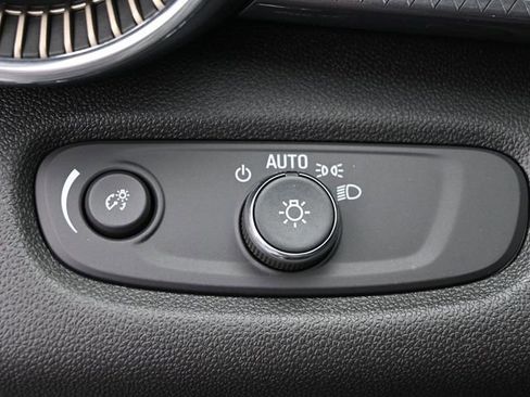 New 2026 Chevrolet Trax ACTIV w/ Driver Confidence Package image 36