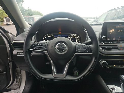 Used 2020 Nissan Altima 2.5 S image 10