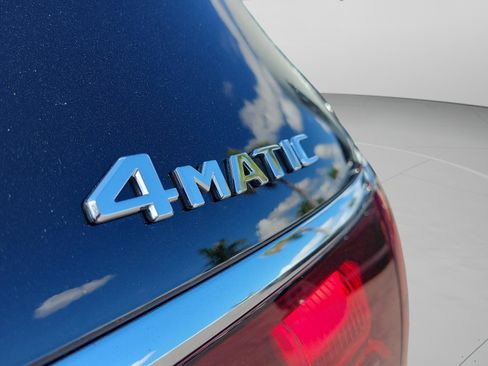 New 2026 Mercedes-Benz GLS 450 4MATIC image 9