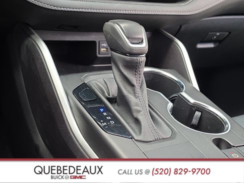 Used 2022 Toyota Highlander XLE FWD image 21