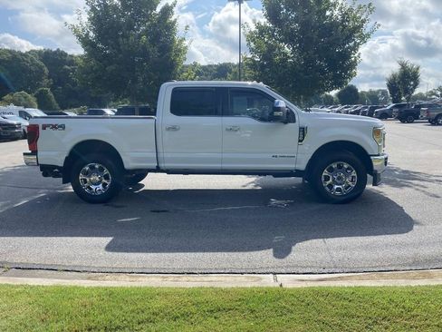 Certified 2022 Ford F250 King Ranch w/ King Ranch Ultimate Package AWD/4WD image 2