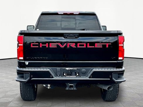 Used 2026 Chevrolet Silverado 2500 LT w/ Trail Boss Package AWD/4WD image 5