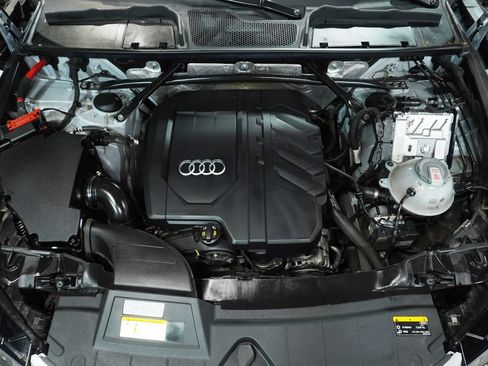 Used 2022 Audi Q5 2.0T Premium AWD/4WD image 11