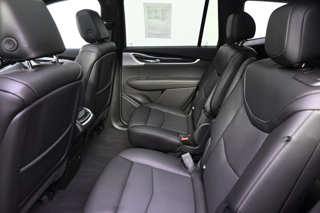 Certified 2024 Cadillac XT6 Premium Luxury AWD/4WD image 20