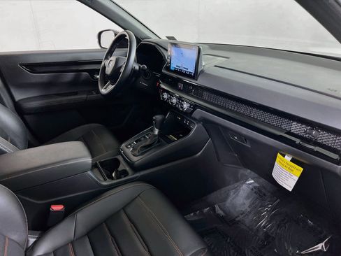 Used 2025 Honda CR-V Sport Touring image 29