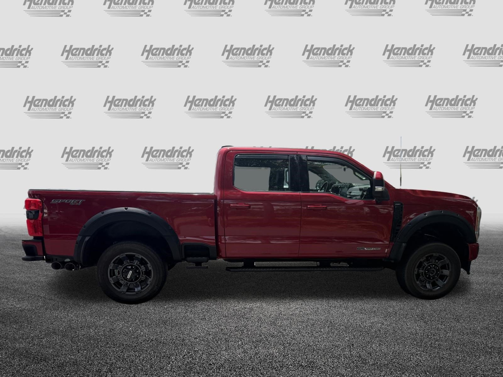 Used 2023 Ford F250 Lariat w/ Lariat Ultimate Package AWD/4WD image 9