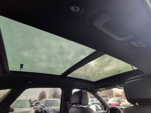 Used 2018 Audi SQ5 Premium Plus w/ Navigation Package image 23