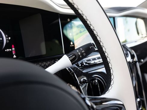 New 2027 Rolls-Royce Cullinan Black Badge AWD/4WD image 38