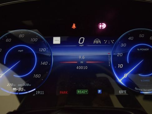Certified 2023 Mercedes-Benz EQS 580 4MATIC Sedan image 27
