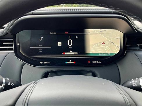 Used 2023 Land Rover Range Rover Sport First Edition image 29